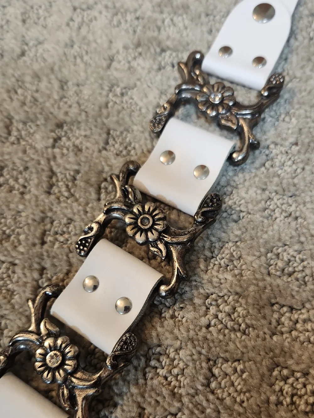 Lorena Antoniazzi White Leather Floral Embossed Silver Pewter XL Waist Belt